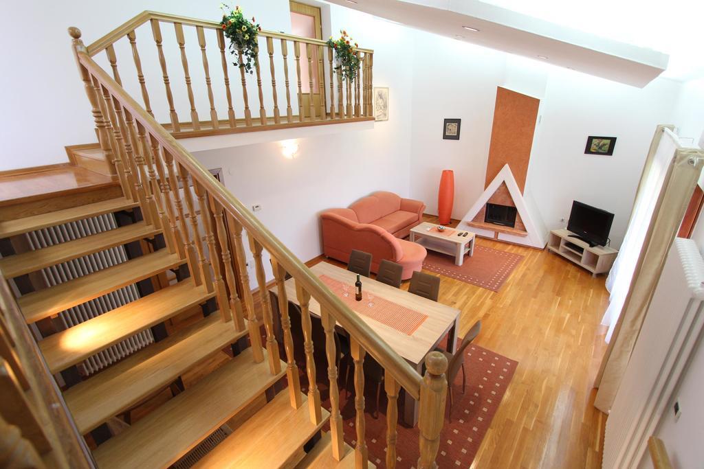 Apartment Villa Nera Pula Phòng bức ảnh