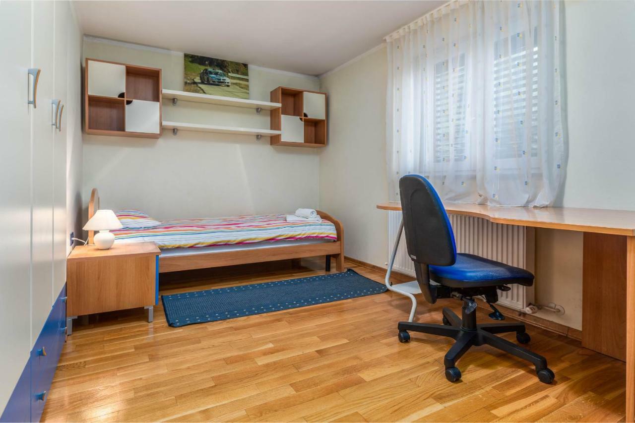 Apartment Villa Nera Pula Ngoại thất bức ảnh