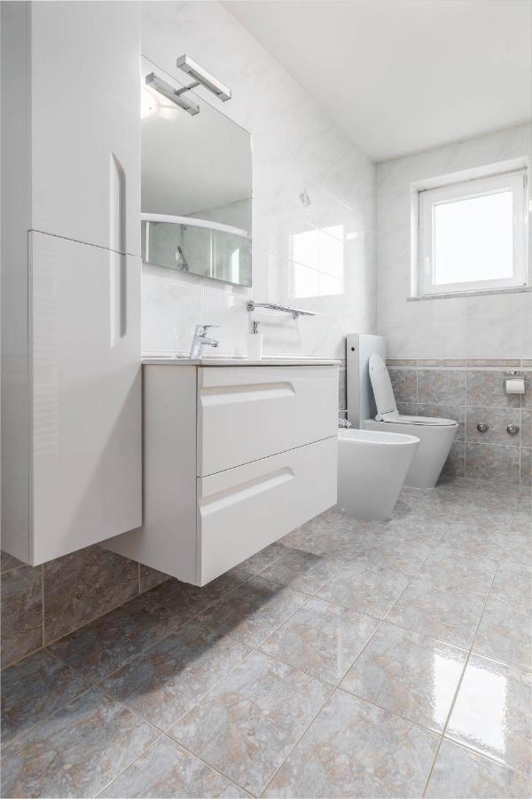 Apartment Villa Nera Pula Ngoại thất bức ảnh